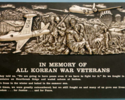 MILITARY PLAQUES & EMBLEMS #5 CAST BRONZE BAS-RELIEF PLAQUE FOR KOREAN WAR VETERANS