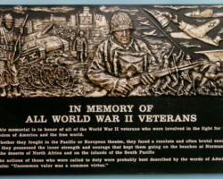 MILITARY PLAQUES & EMBLEMS #11 CAST BRONZE BAS-RELIEF PLAQUE FOR WWII VETERANS