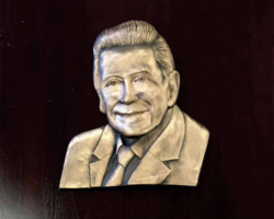 Bronze Plaques with Faces and Photos #61